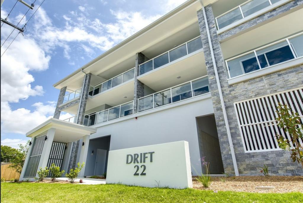 207/22 Arthur St, Woody Point, QLD 4019