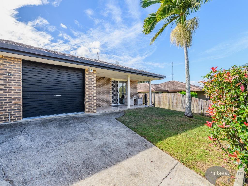 2/217 CENTRAL ST, LABRADOR, QLD 4215