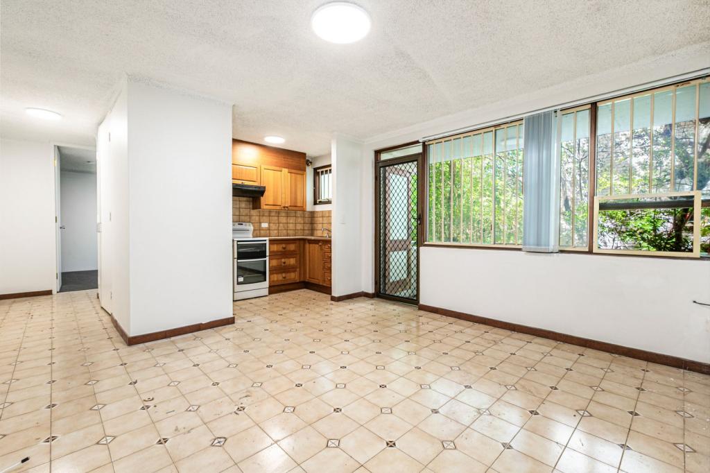 2/52 Meadow Cres, Meadowbank, NSW 2114