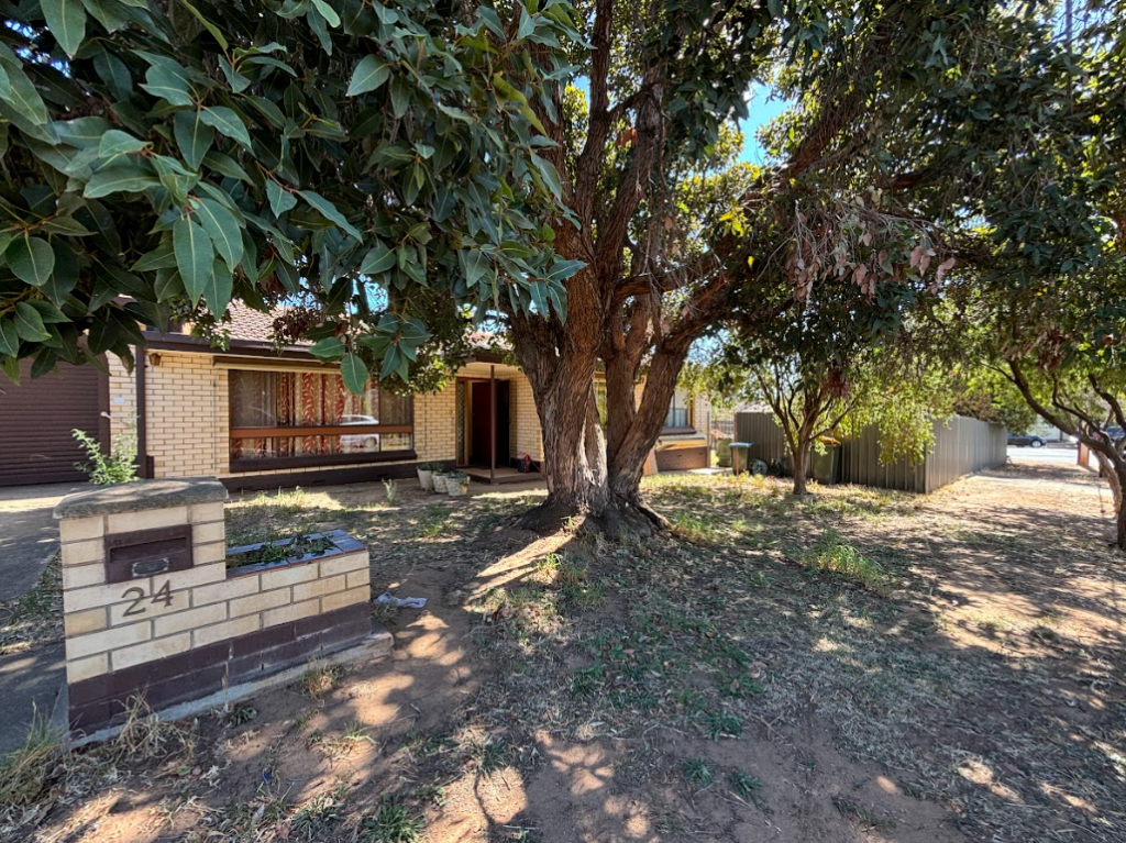 24 Elliott St, Campbelltown, SA 5074