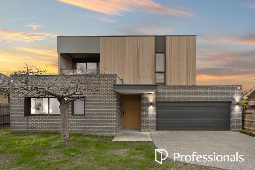 28 Swayfield Rd, Mount Waverley, VIC 3149