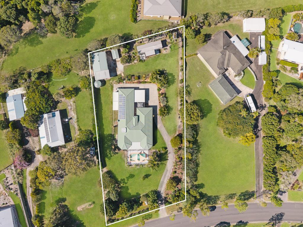 62-64 Panorama Dr, Dundowran Beach, QLD 4655