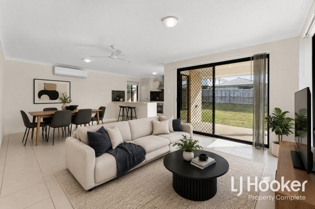 15 Combs St, Yarrabilba, QLD 4207