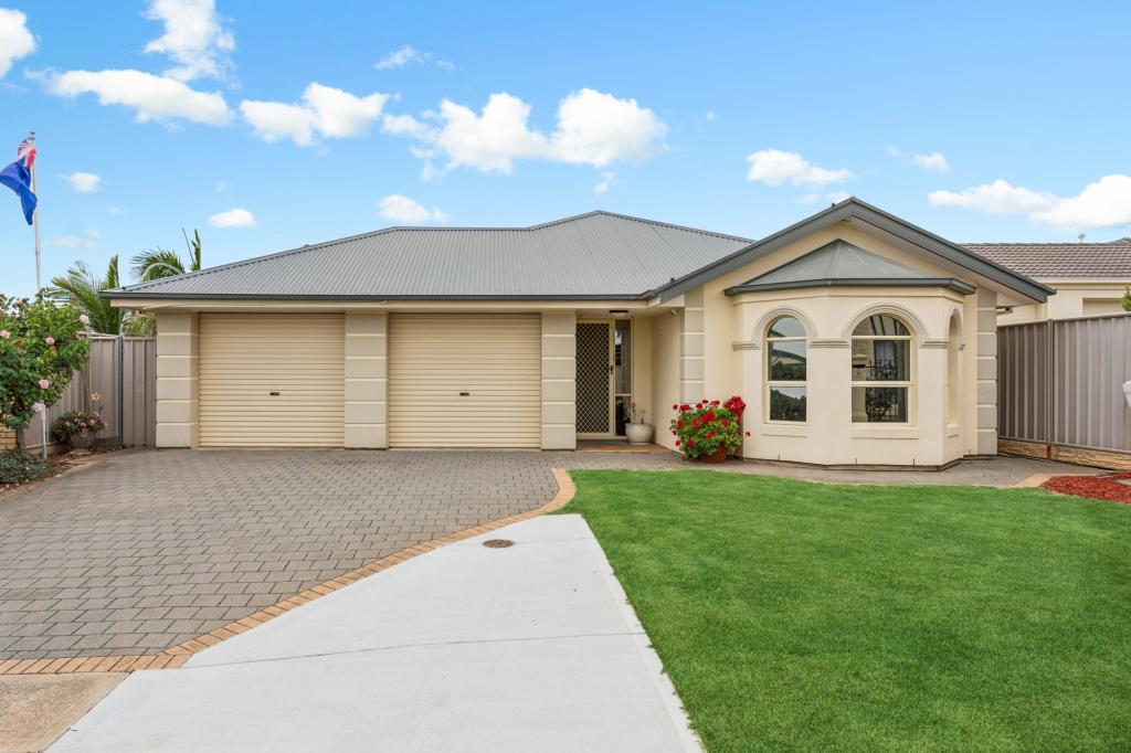 17 Mcguire Ct, Hackham, SA 5163