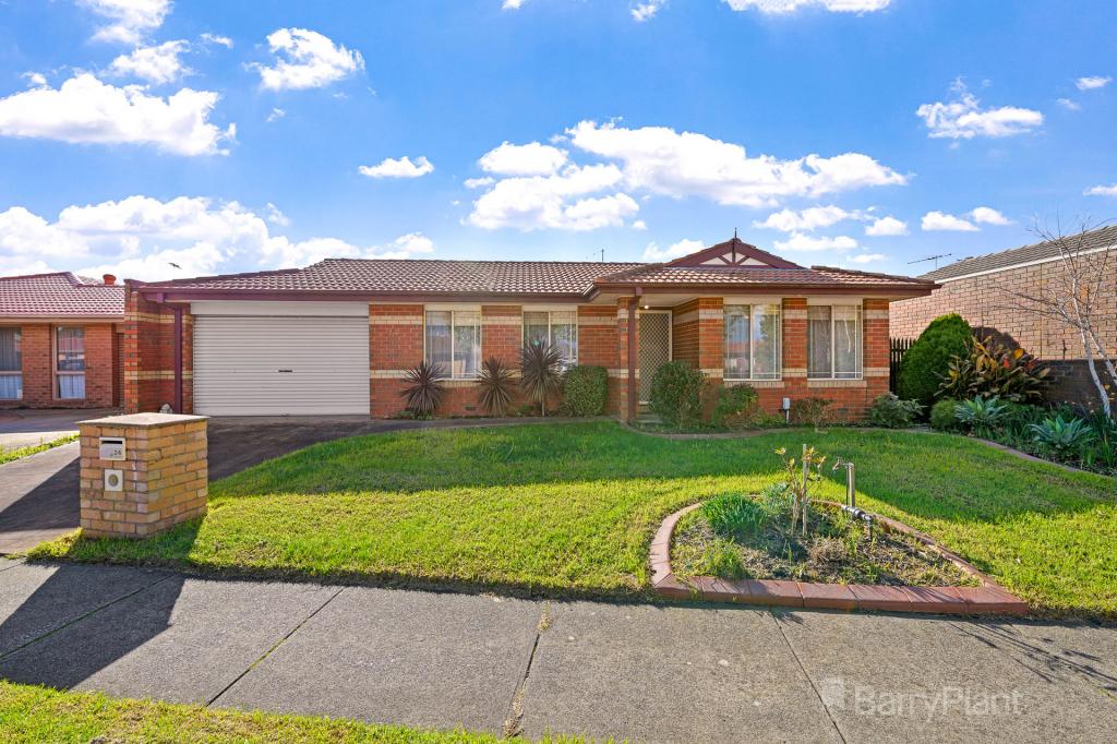 24 Norfolk Dr, Narre Warren, VIC 3805