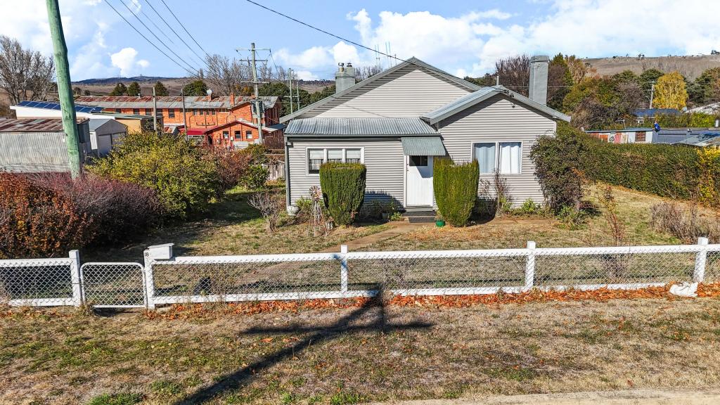 18 Druitt St, Adaminaby, NSW 2629