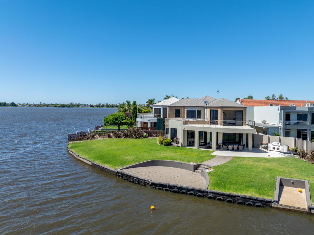 42 Cypress Dr, Mulwala, NSW 2647
