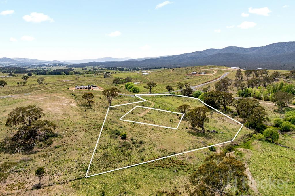 Level 303/123 Captain Robertson Dr, Burra, NSW 2620