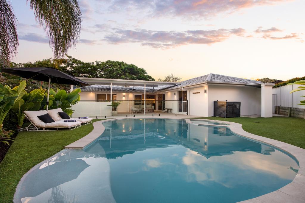 16 Mackay Pl, Burleigh Waters, QLD 4220