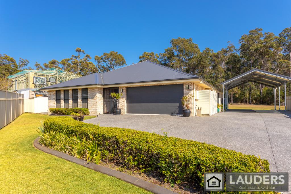 8 Kadungle Cl, Wallabi Point, NSW 2430