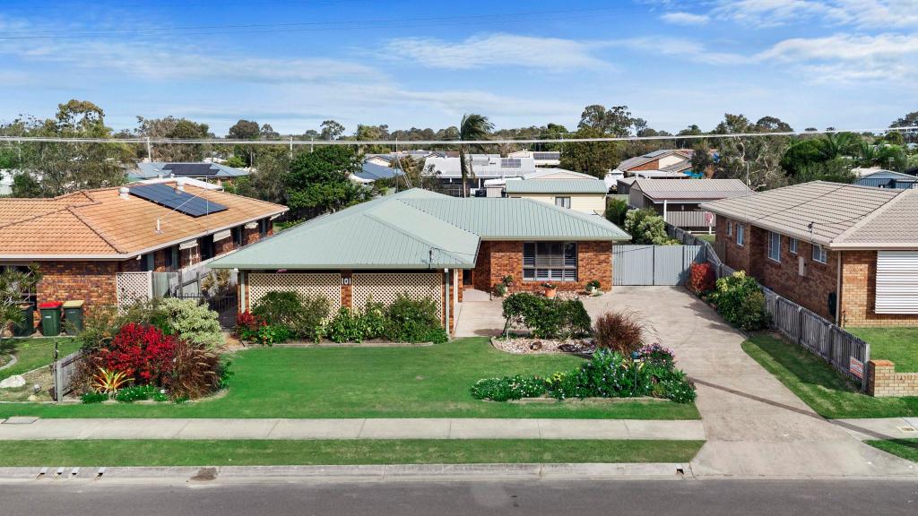 101 Oleander Ave, Kawungan, QLD 4655