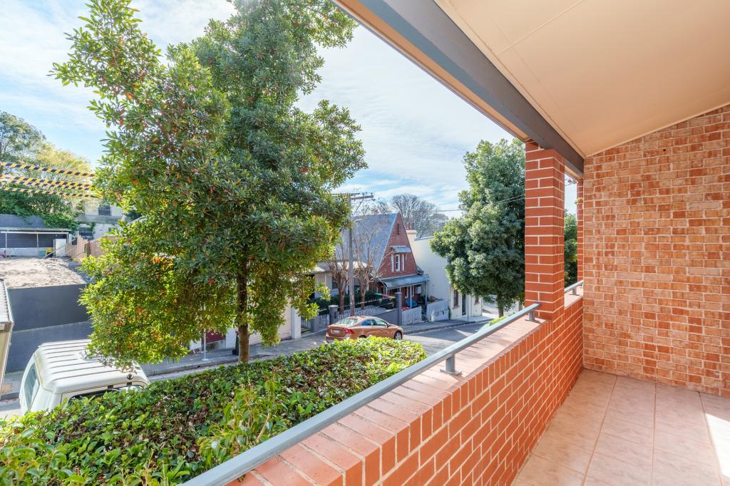 2/76 KELLICK ST, WATERLOO, NSW 2017