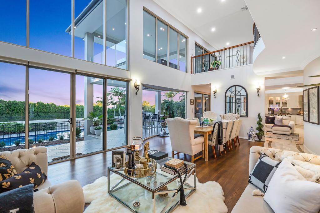 12 Alverna Cl, Wynnum, QLD 4178