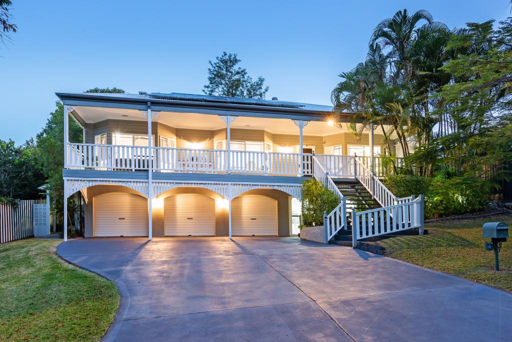 4 Newcombe Lane, Oxenford, QLD 4210