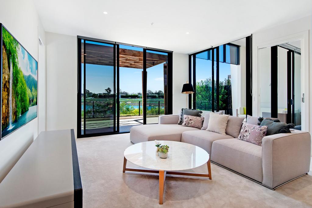 102a/1 The Concourse, Benowa, QLD 4217