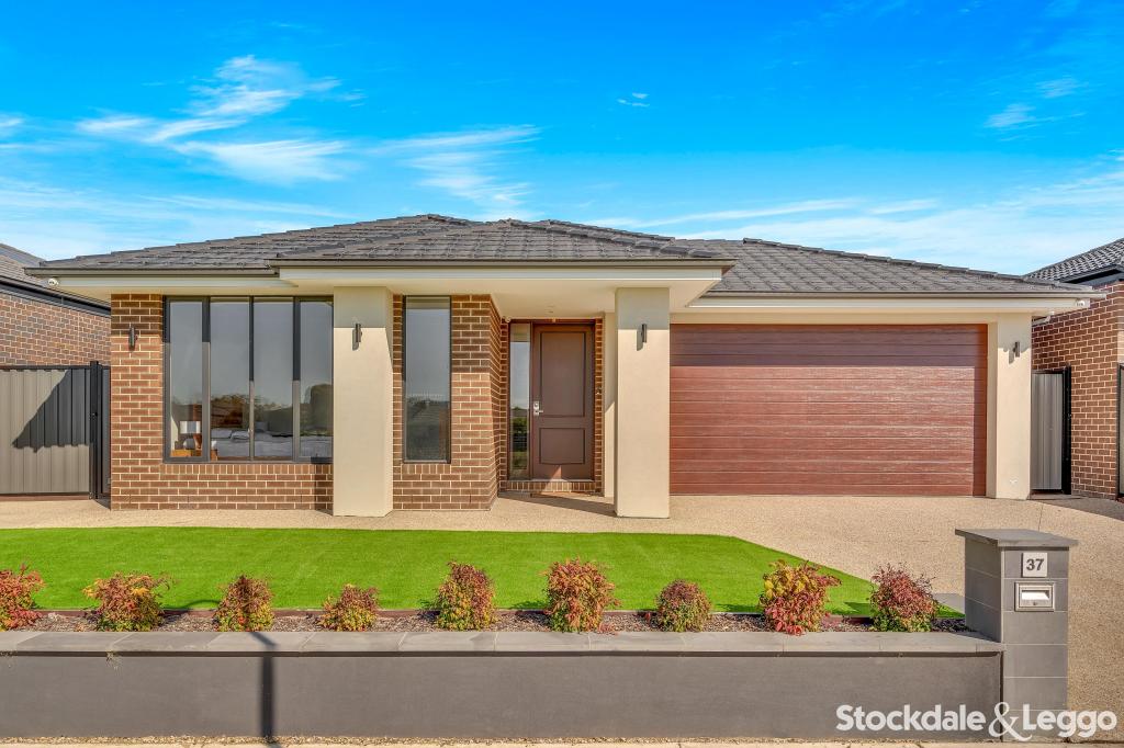 37 Andaman Dr, Craigieburn, VIC 3064