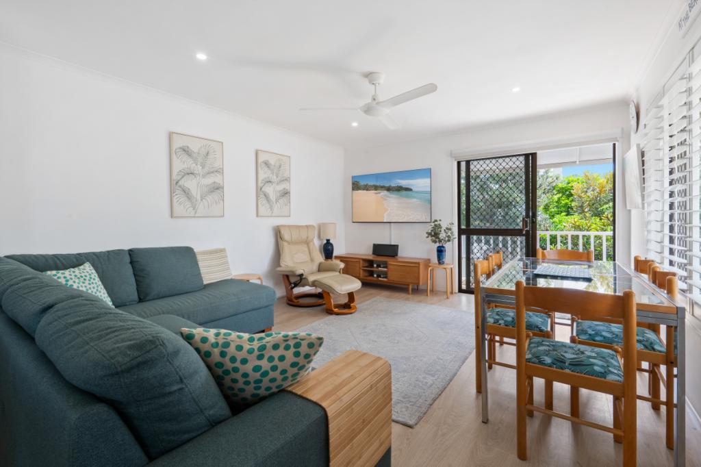 8/999 Gold Coast Hwy, Palm Beach, QLD 4221