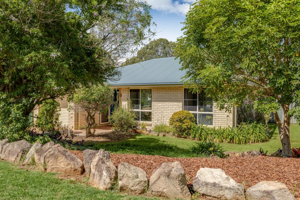 13 FAIR ST, ROCKVILLE, QLD 4350