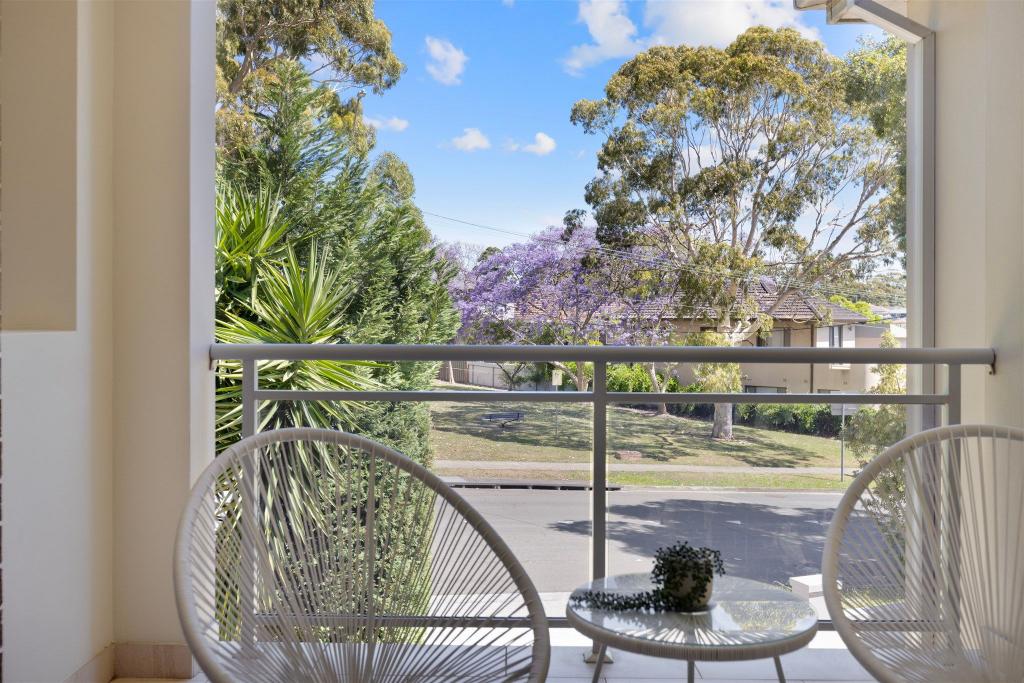 73 Broadarrow Rd, Narwee, NSW 2209