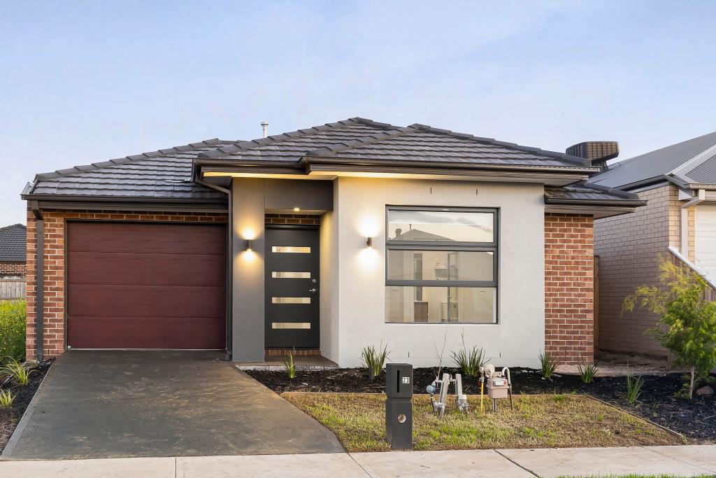23 Foreshores Dr, Donnybrook, VIC 3064