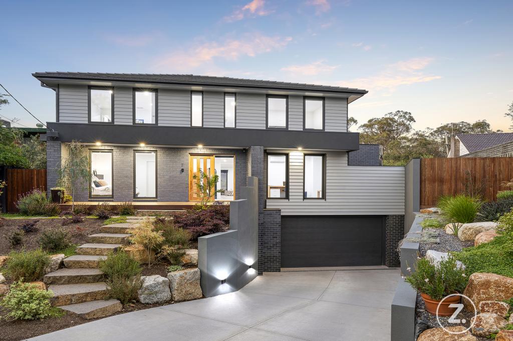 7 LEONS CT, BLACKBURN, VIC 3130