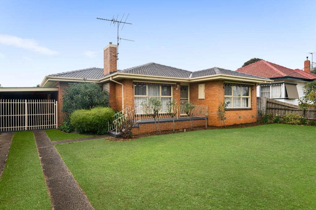37 Longwarry Rd, Drouin, VIC 3818