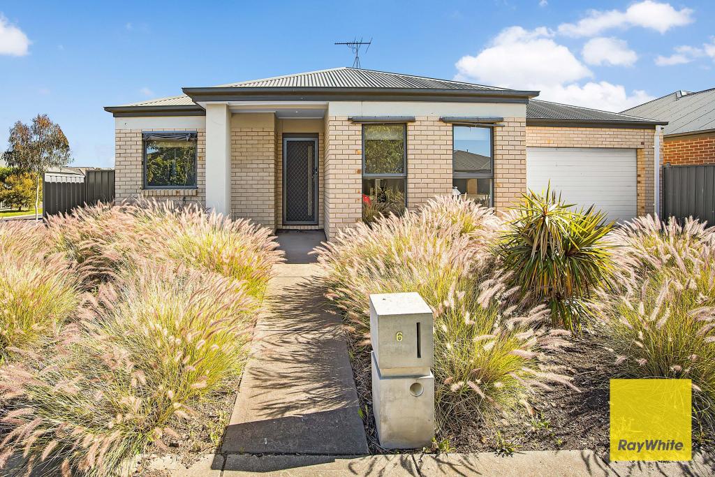 6 Fawkner Rd, Manor Lakes, VIC 3024