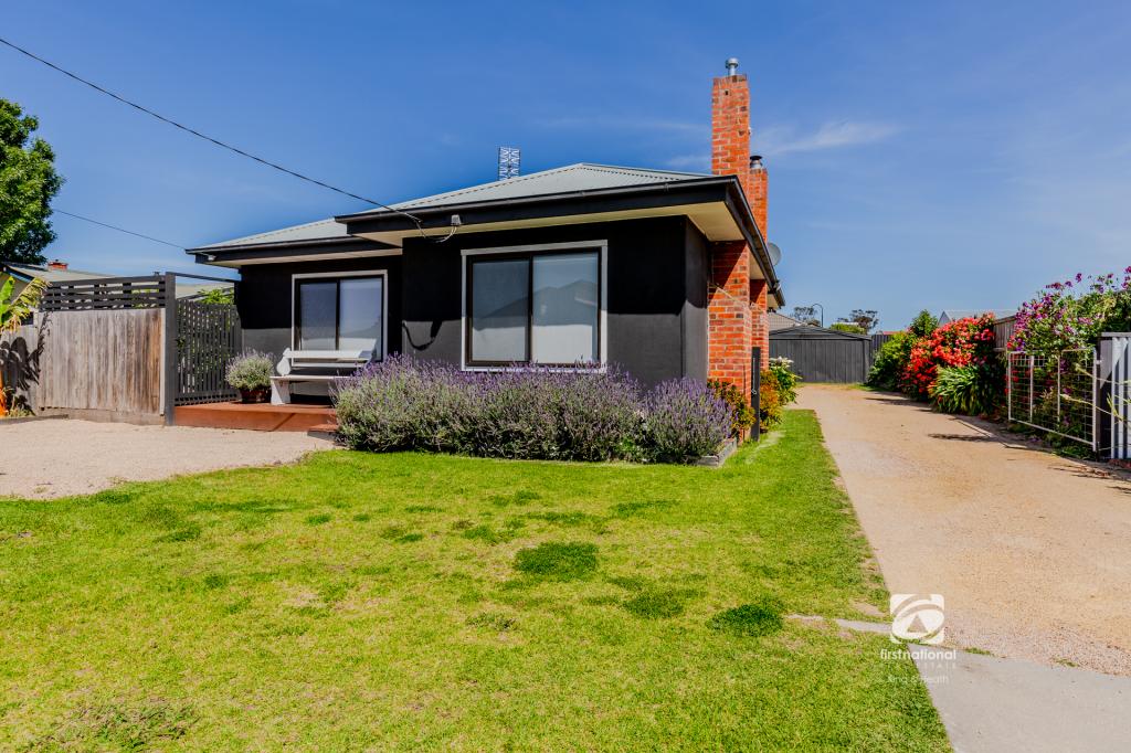 37 Victoria St, Paynesville, VIC 3880