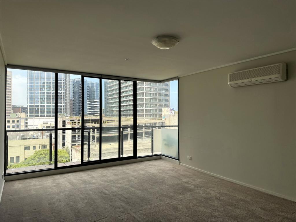 608/28 Bank St, South Melbourne, VIC 3205