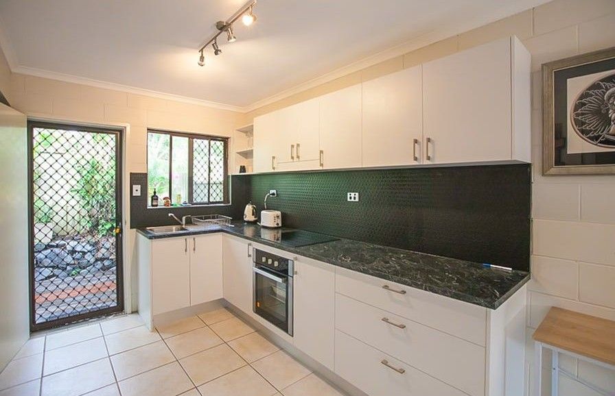 19/1-9 JOAN ST, BUNGALOW, QLD 4870
