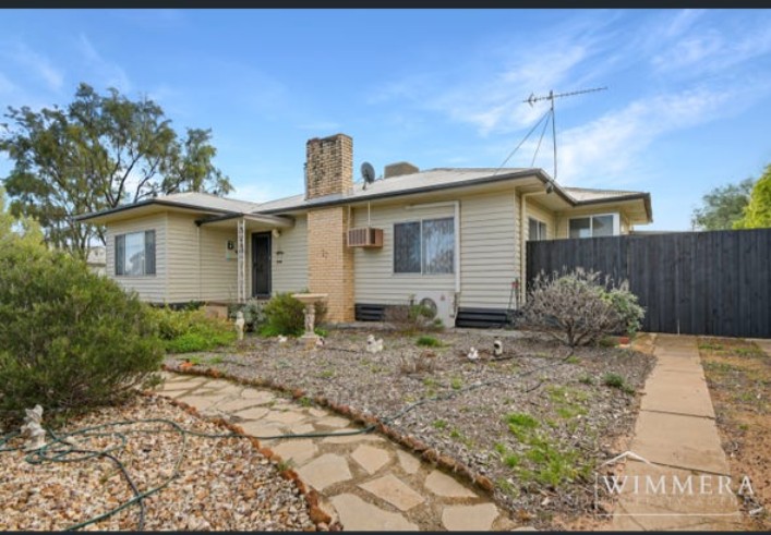 27 Brook St, Woomelang, VIC 3485