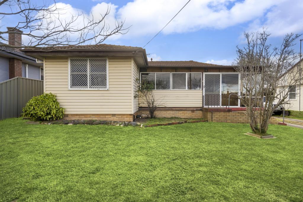 22 Chisholm St, Goulburn, NSW 2580