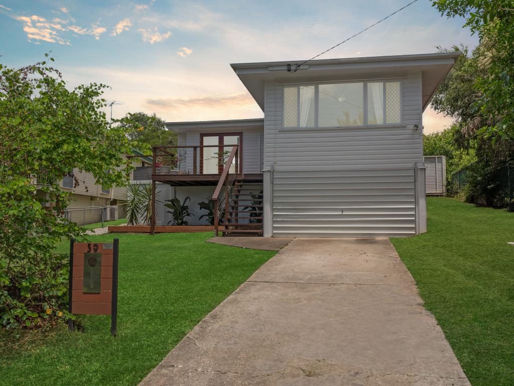 39 Glenlee St, Arana Hills, QLD 4054