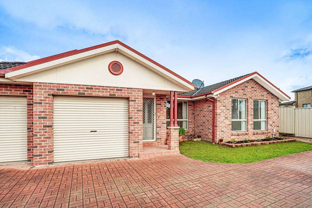 2/10-12 Budgerigar St, Green Valley, NSW 2168
