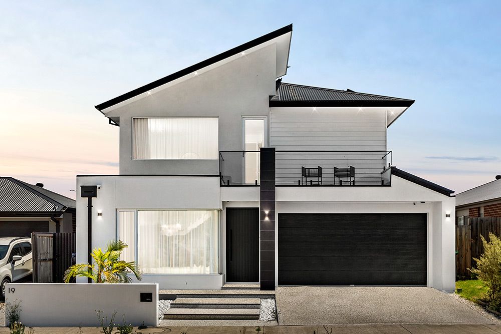 19 Myoora Cres, Greenvale, VIC 3059