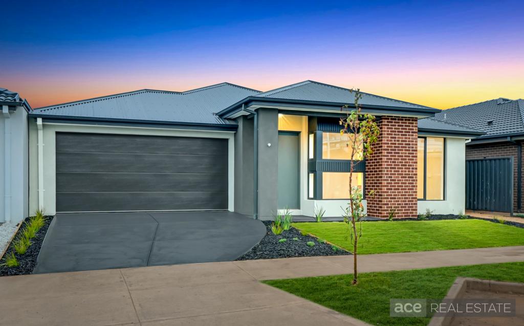 43 HAFLINGER RD, TARNEIT, VIC 3029