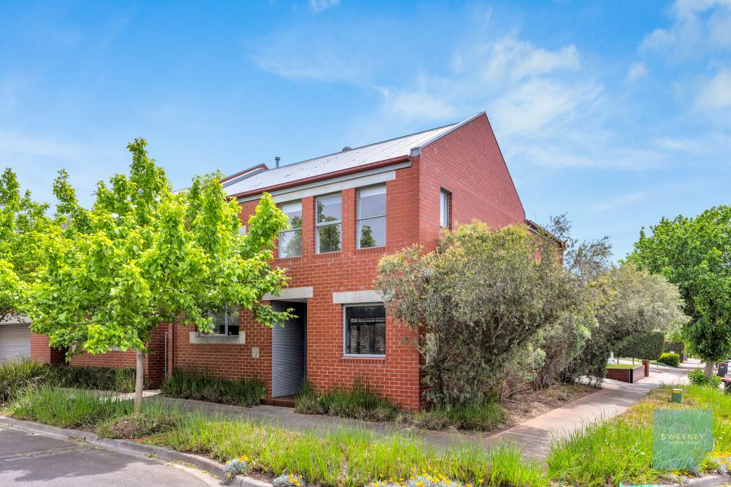 9 Salford Lane, Caroline Springs, VIC 3023