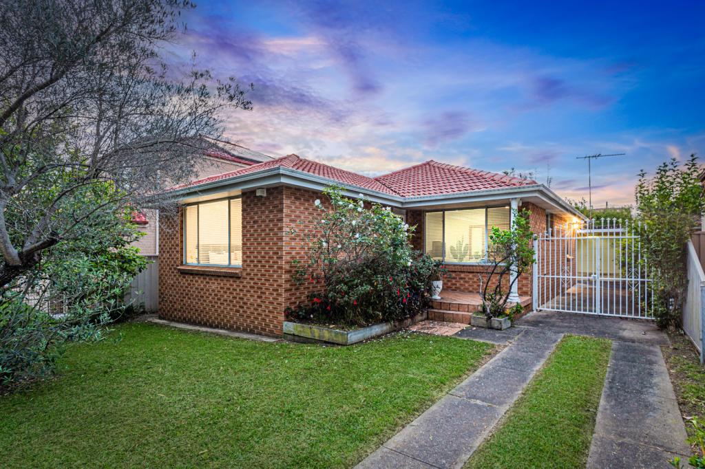 38 Faraday Rd, Padstow, NSW 2211