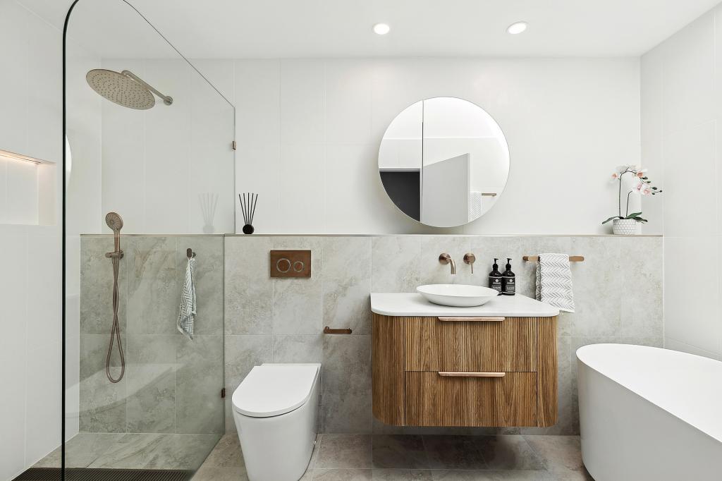 19 Hibiscus Ave, North Avoca, NSW 2260