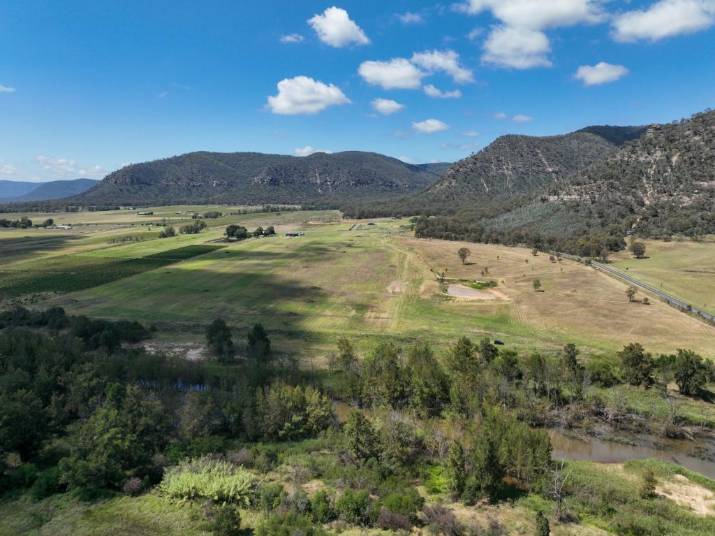 321 Milbrodale Rd, Broke, NSW 2330