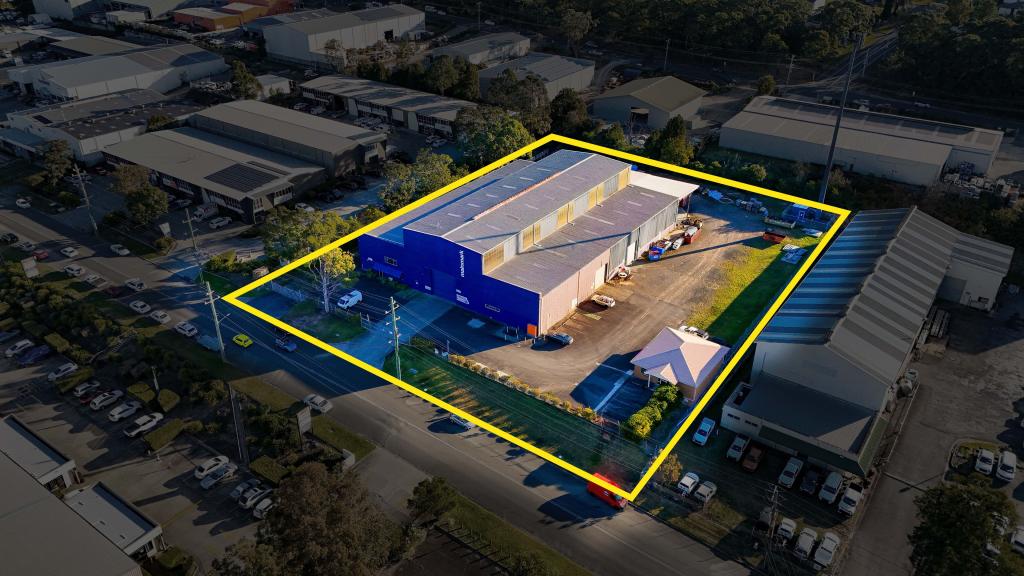 32-34 PENDLEBURY RD, CARDIFF, NSW 2285