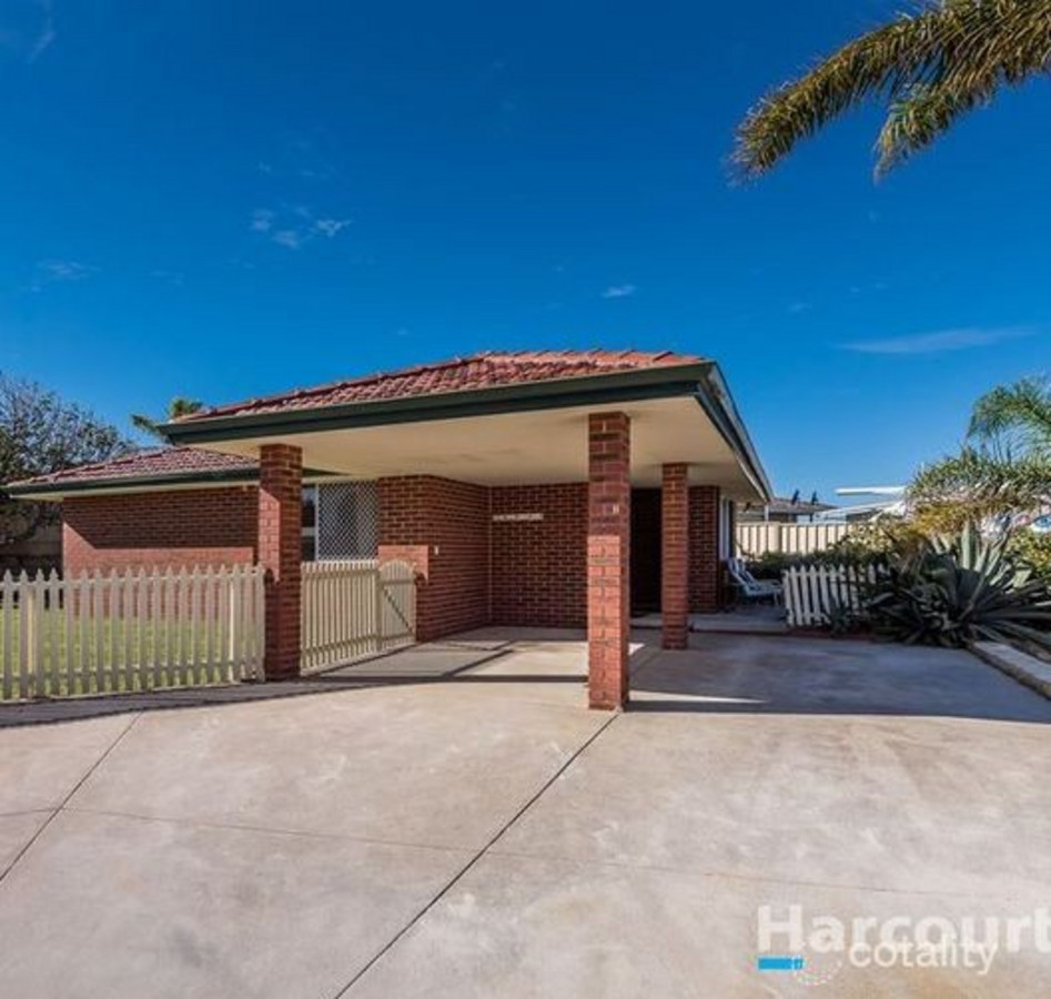 4b Burt St, Quinns Rocks, WA 6030