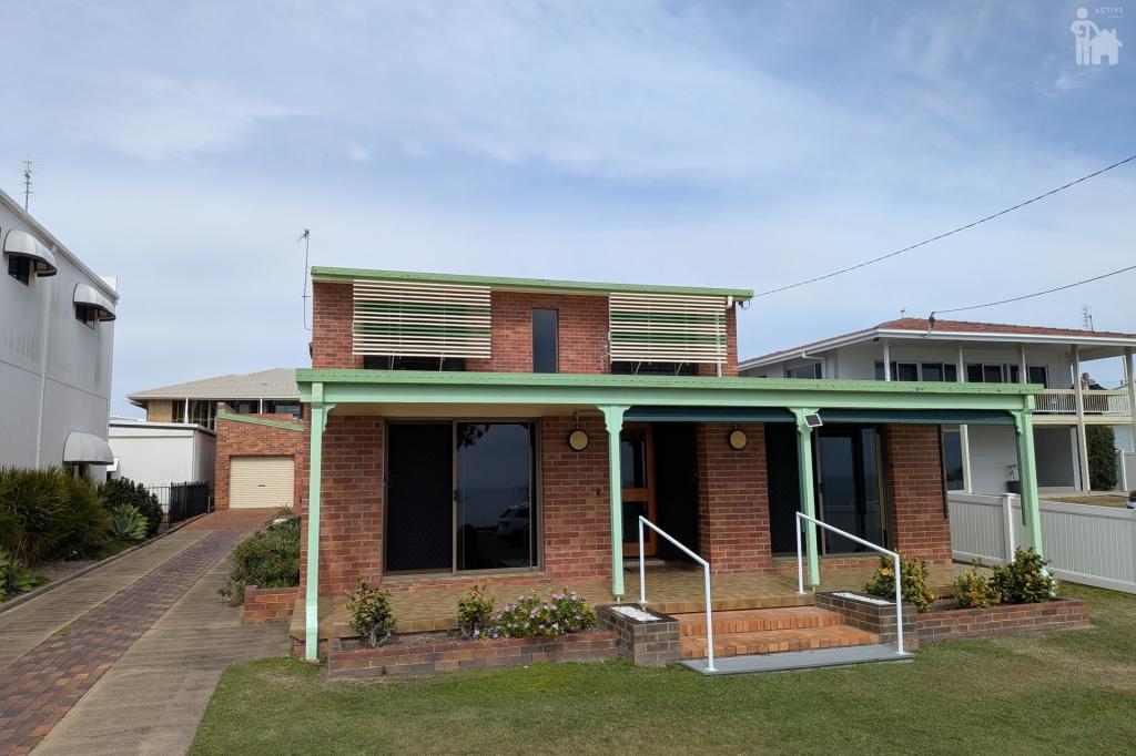 89 Esplanade, Point Vernon, QLD 4655