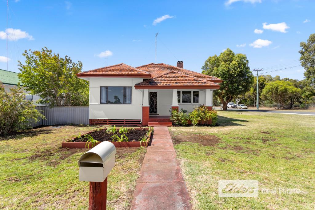 32 Uduc Rd, Harvey, WA 6220