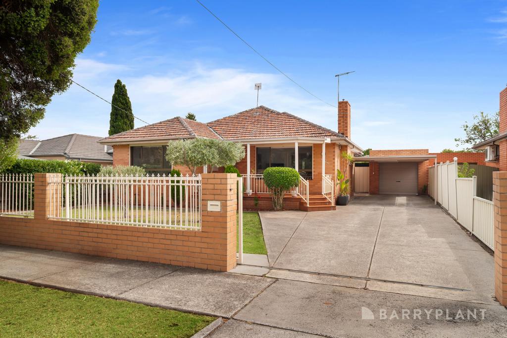 82 Broadhurst Ave, Reservoir, VIC 3073