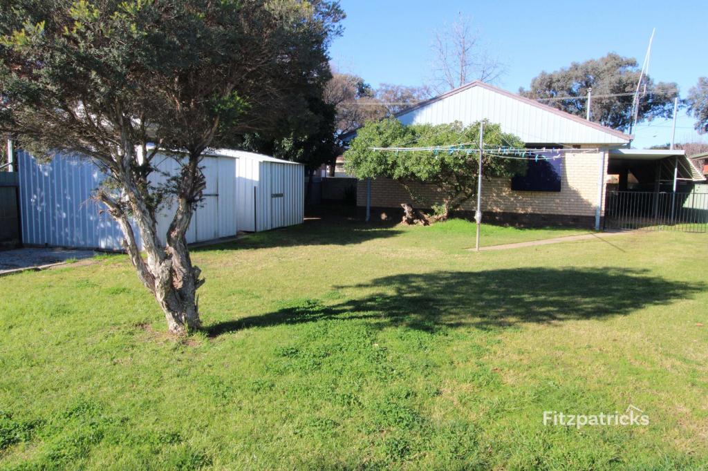 284 Bourke St, Tolland, NSW 2650