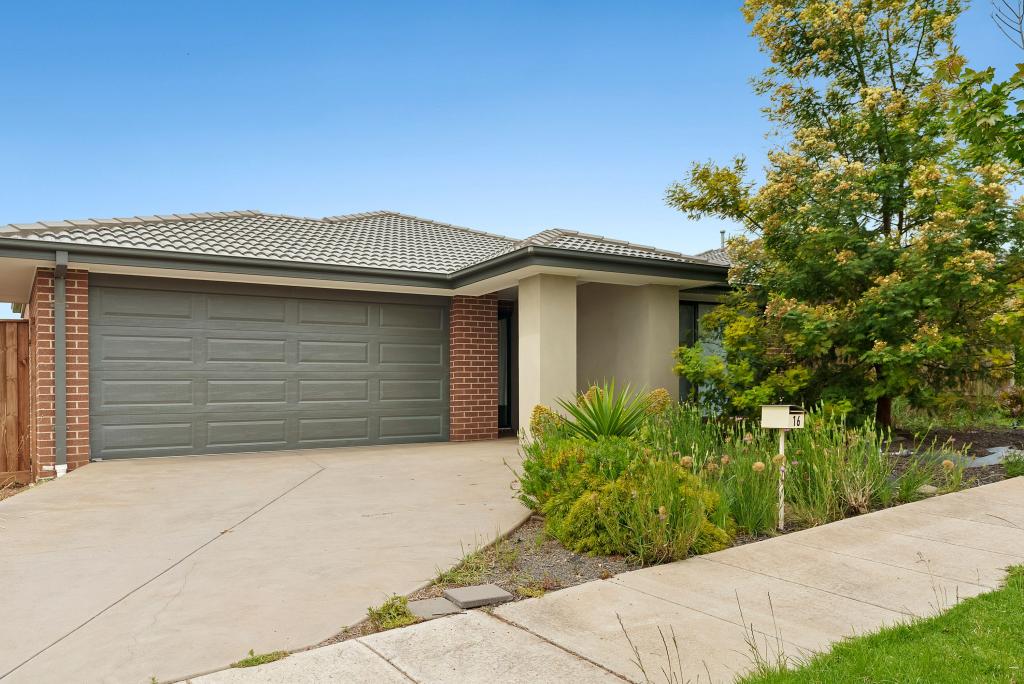 16 Porter Ave, Maddingley, VIC 3340