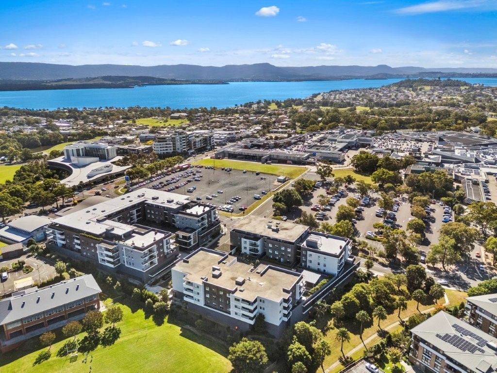 120/1 Evelyn Ct, Shellharbour City Centre, NSW 2529