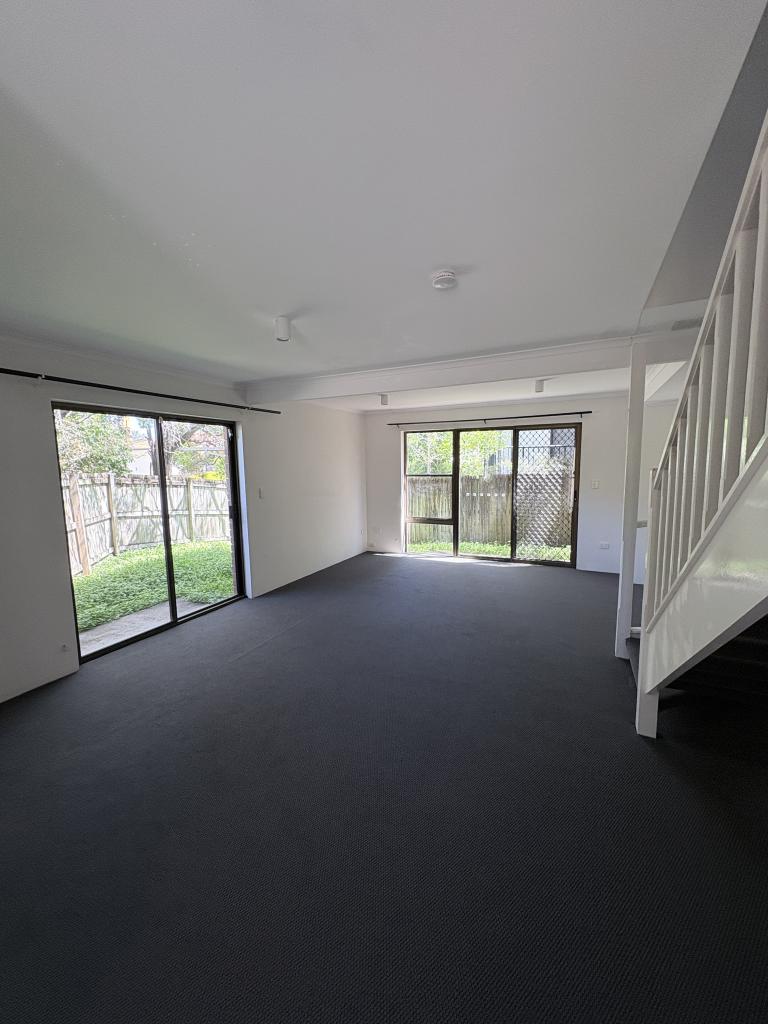 1/16 Holland St, Toowong, QLD 4066