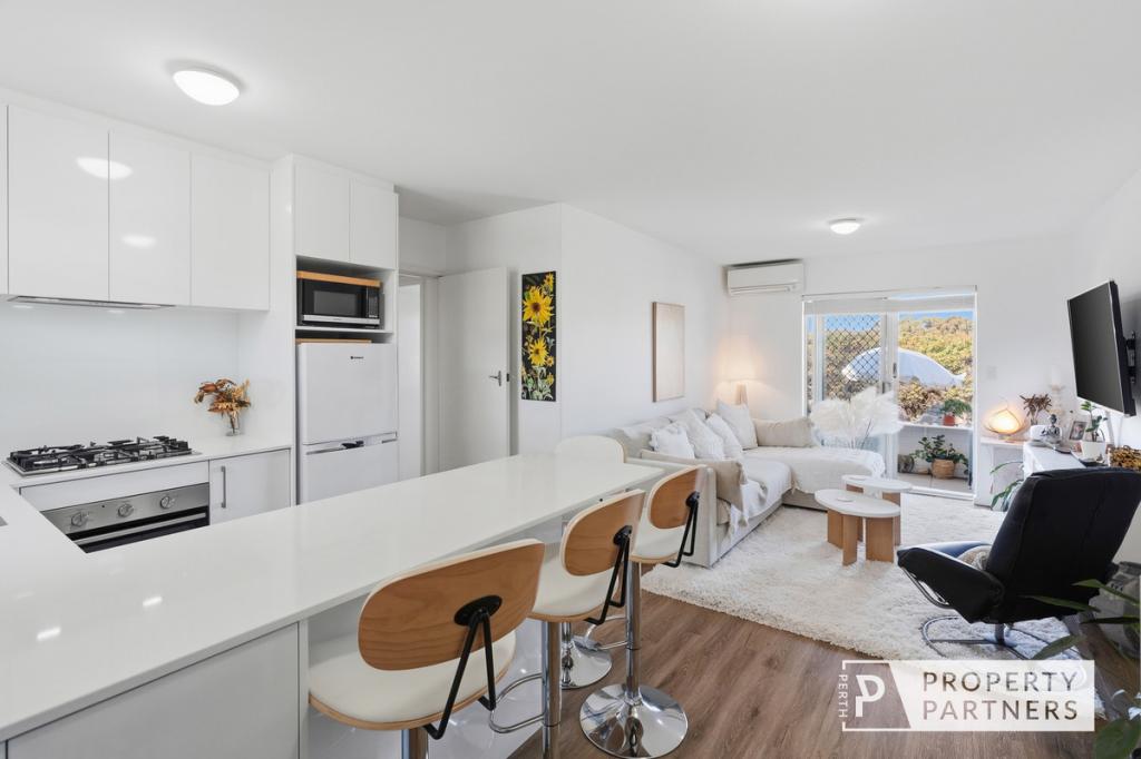6/52 Sackville Tce, Scarborough, WA 6019